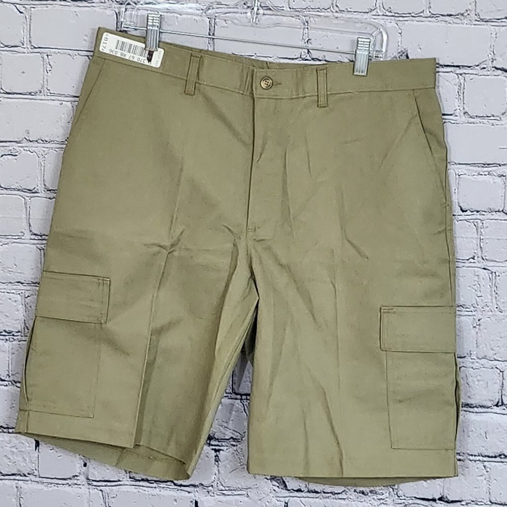 2/$20 Khaki Edwards Casual Wear Shorts Size 36